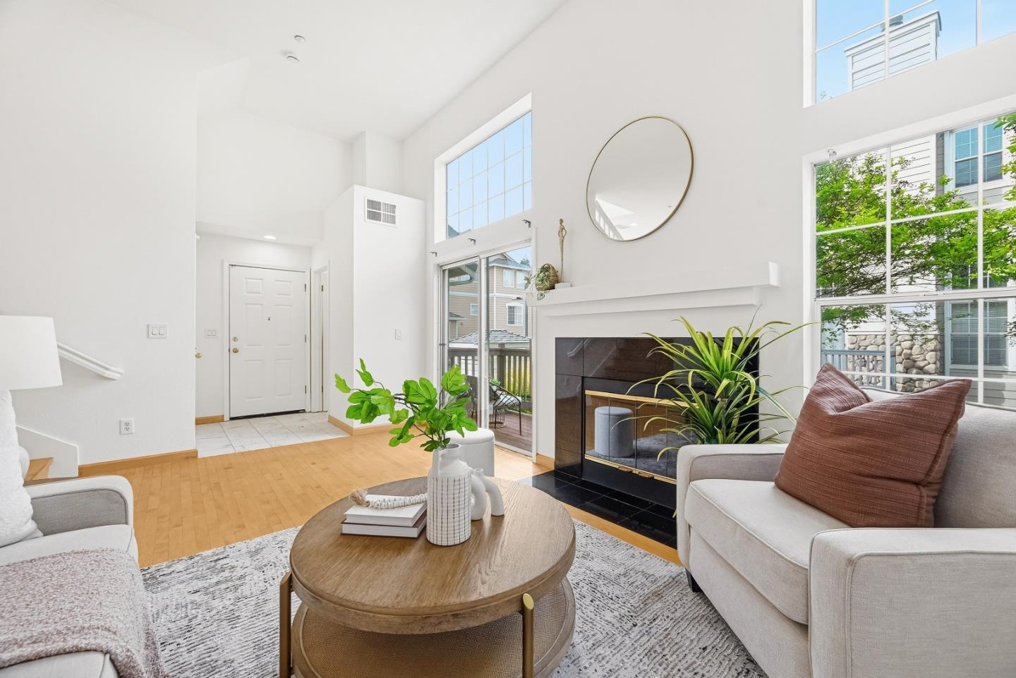 Photo #4: ML82041695 Listing: Photo #4