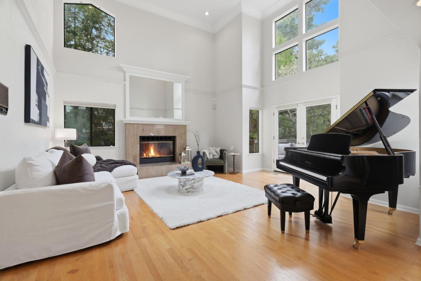 Detail Gallery Image 11 of 54 For 8 Cramden Dr, Monterey,  CA 93940 - 4 Beds | 3/1 Baths