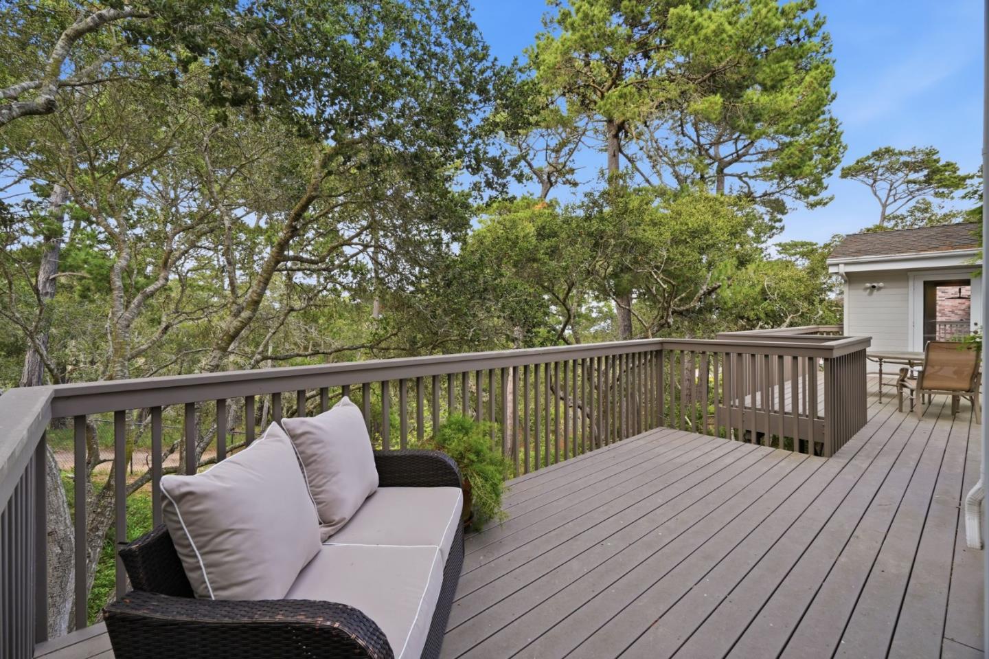 Detail Gallery Image 15 of 54 For 8 Cramden Dr, Monterey,  CA 93940 - 4 Beds | 3/1 Baths