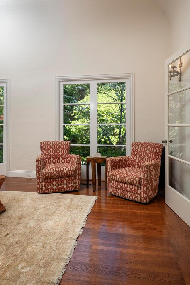 Detail Gallery Image 21 of 86 For 335 El Portal Ave, Hillsborough,  CA 94010 - 5 Beds | 3/1 Baths