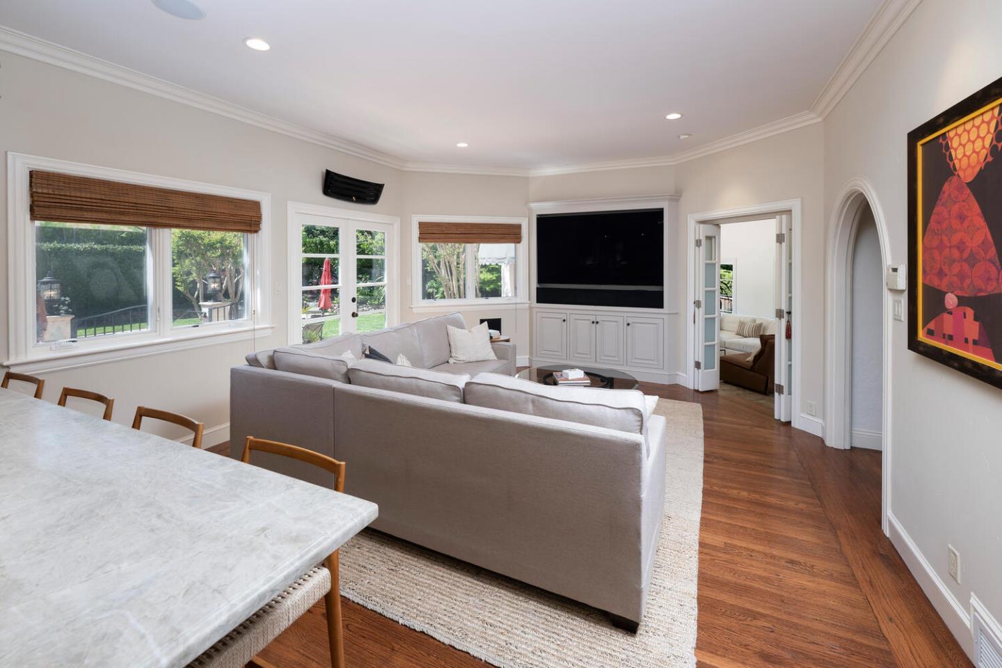 Detail Gallery Image 26 of 86 For 335 El Portal Ave, Hillsborough,  CA 94010 - 5 Beds | 3/1 Baths