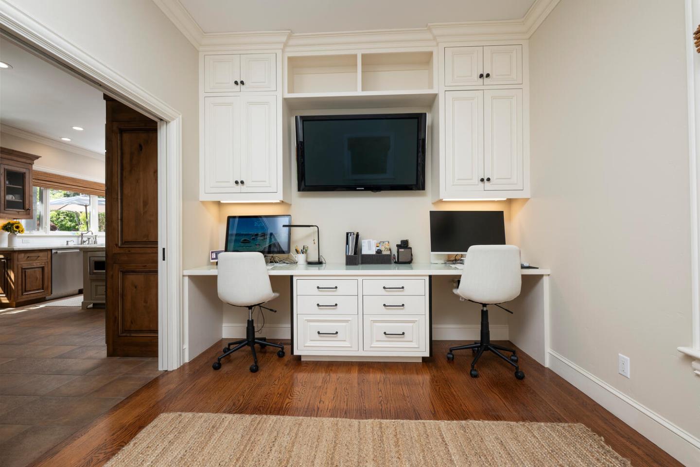 Detail Gallery Image 35 of 86 For 335 El Portal Ave, Hillsborough,  CA 94010 - 5 Beds | 3/1 Baths