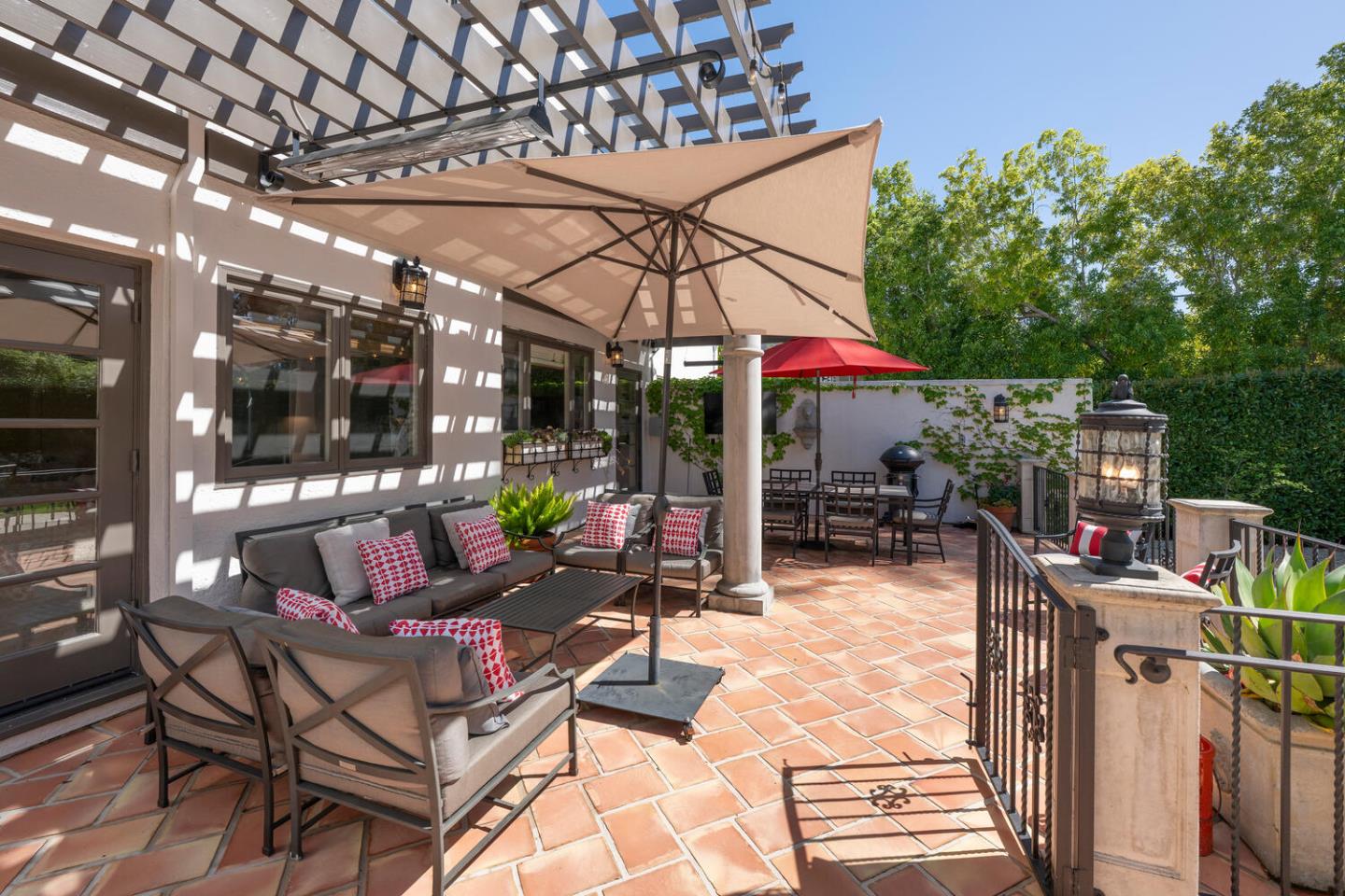 Detail Gallery Image 55 of 86 For 335 El Portal Ave, Hillsborough,  CA 94010 - 5 Beds | 3/1 Baths