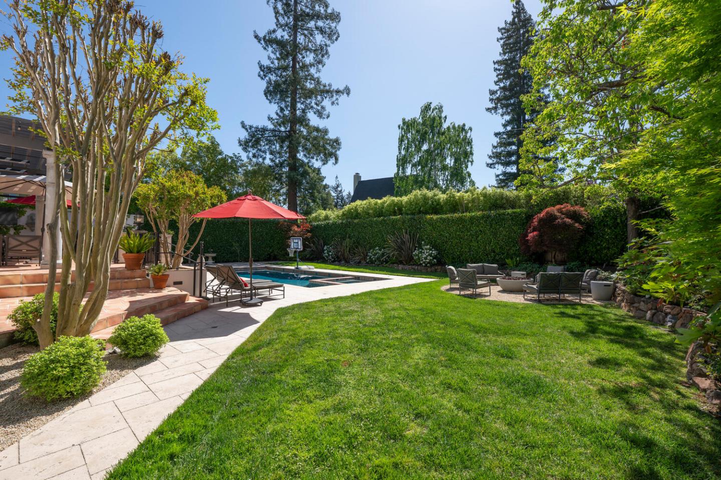 Detail Gallery Image 61 of 86 For 335 El Portal Ave, Hillsborough,  CA 94010 - 5 Beds | 3/1 Baths