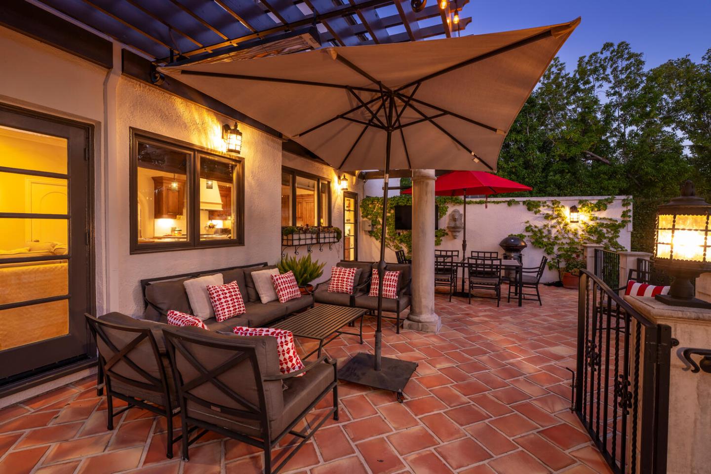 Detail Gallery Image 76 of 86 For 335 El Portal Ave, Hillsborough,  CA 94010 - 5 Beds | 3/1 Baths