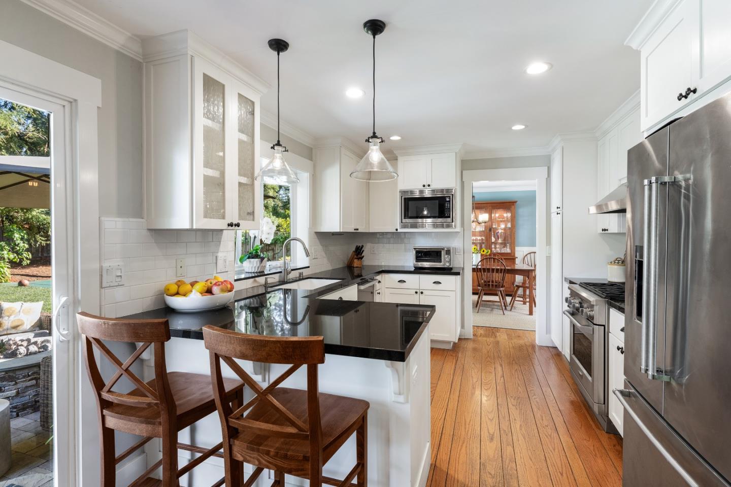 Detail Gallery Image 10 of 32 For 963 Wing Pl, Stanford,  CA 94305 - 5 Beds | 3 Baths