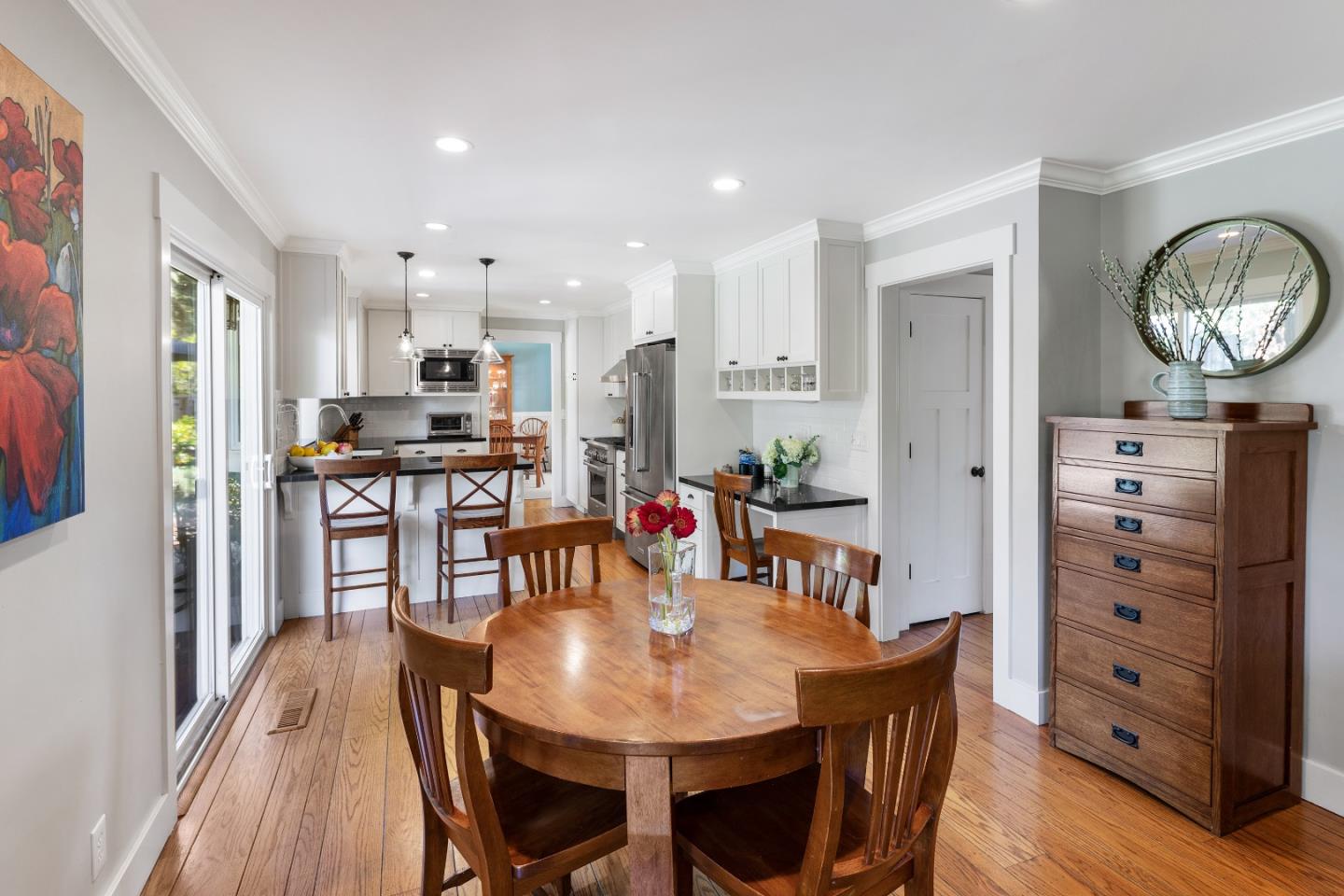 Detail Gallery Image 11 of 32 For 963 Wing Pl, Stanford,  CA 94305 - 5 Beds | 3 Baths