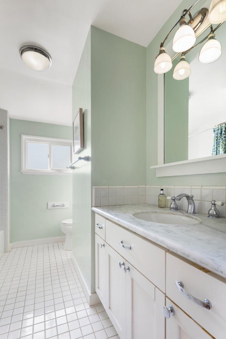 Detail Gallery Image 18 of 32 For 963 Wing Pl, Stanford,  CA 94305 - 5 Beds | 3 Baths