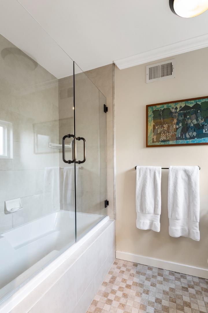 Detail Gallery Image 21 of 32 For 963 Wing Pl, Stanford,  CA 94305 - 5 Beds | 3 Baths