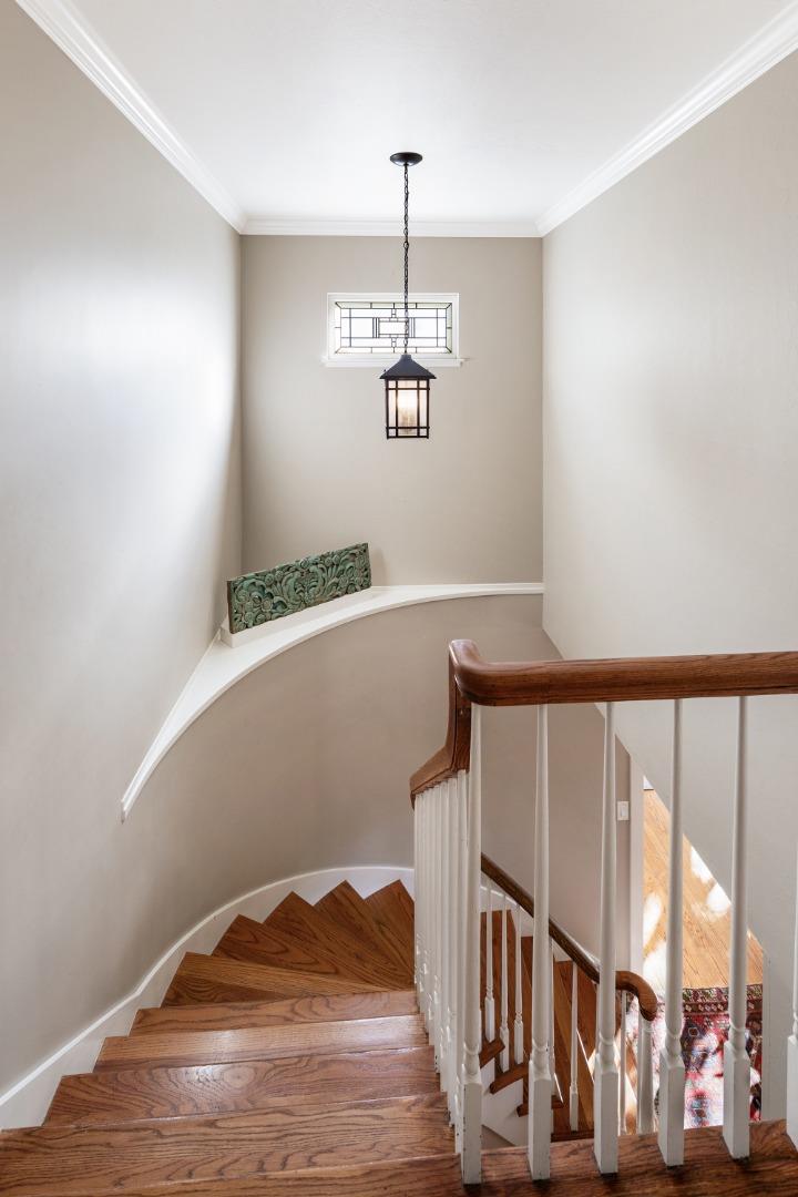 Detail Gallery Image 23 of 32 For 963 Wing Pl, Stanford,  CA 94305 - 5 Beds | 3 Baths