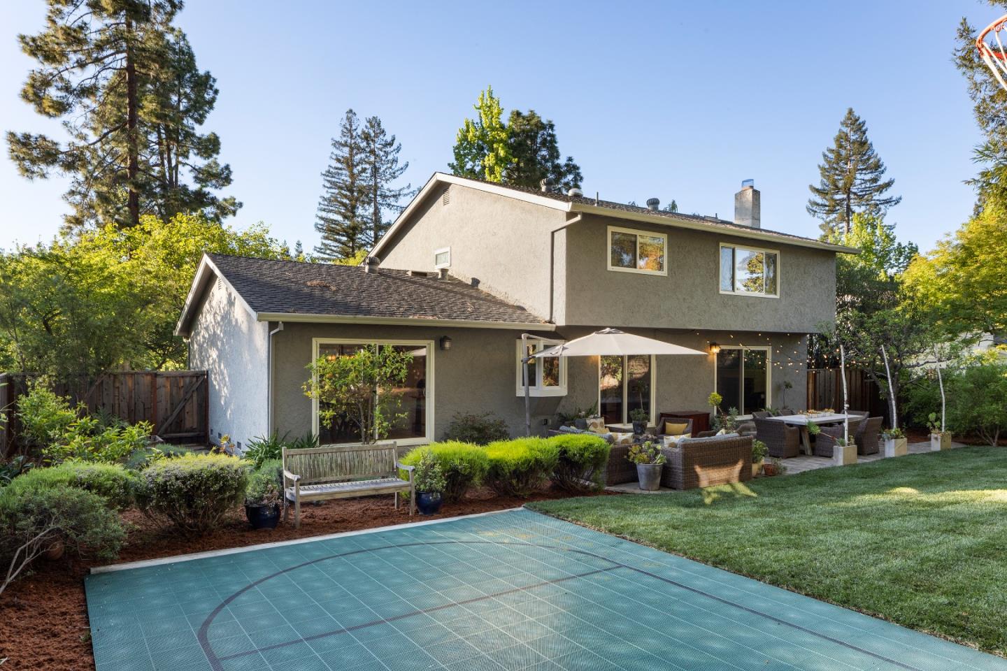 Detail Gallery Image 26 of 32 For 963 Wing Pl, Stanford,  CA 94305 - 5 Beds | 3 Baths