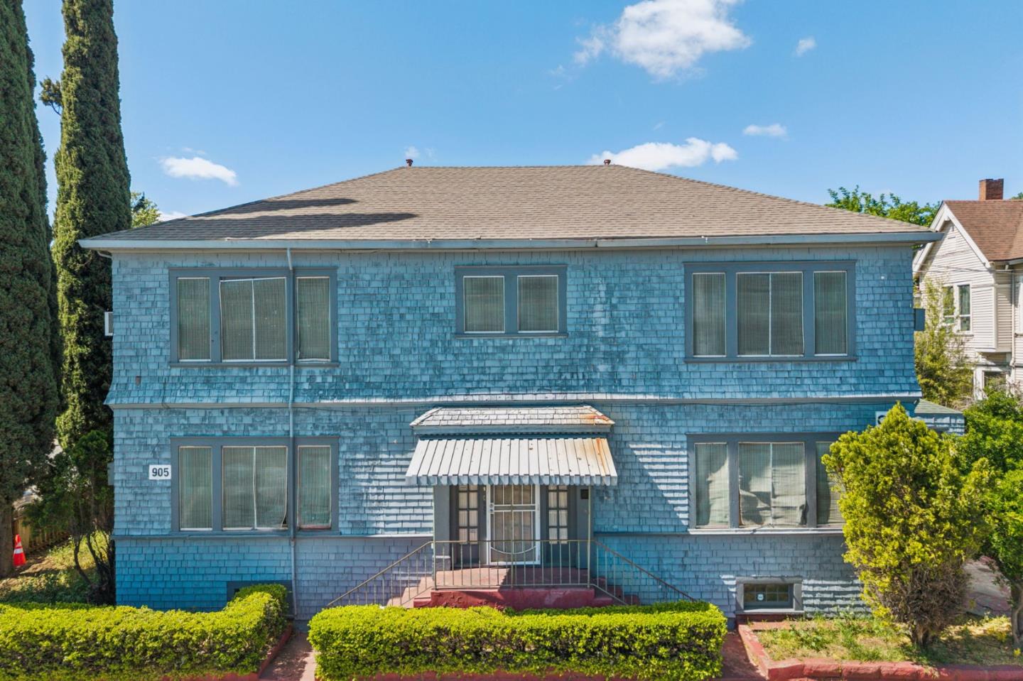 Front Image Thumbnail for ML82041701