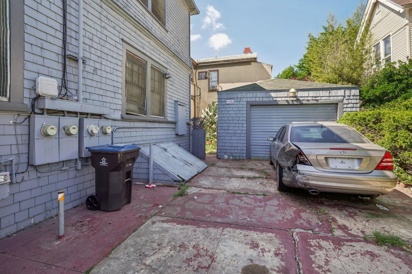 Detail Gallery Image 11 of 17 For 905 N Commerce St, Stockton,  CA 95202 - – Beds | – Baths