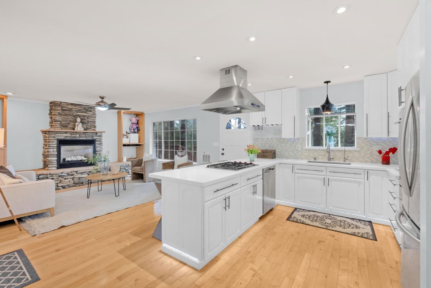18485 Main Boulevard, Los Gatos, CA, 95033