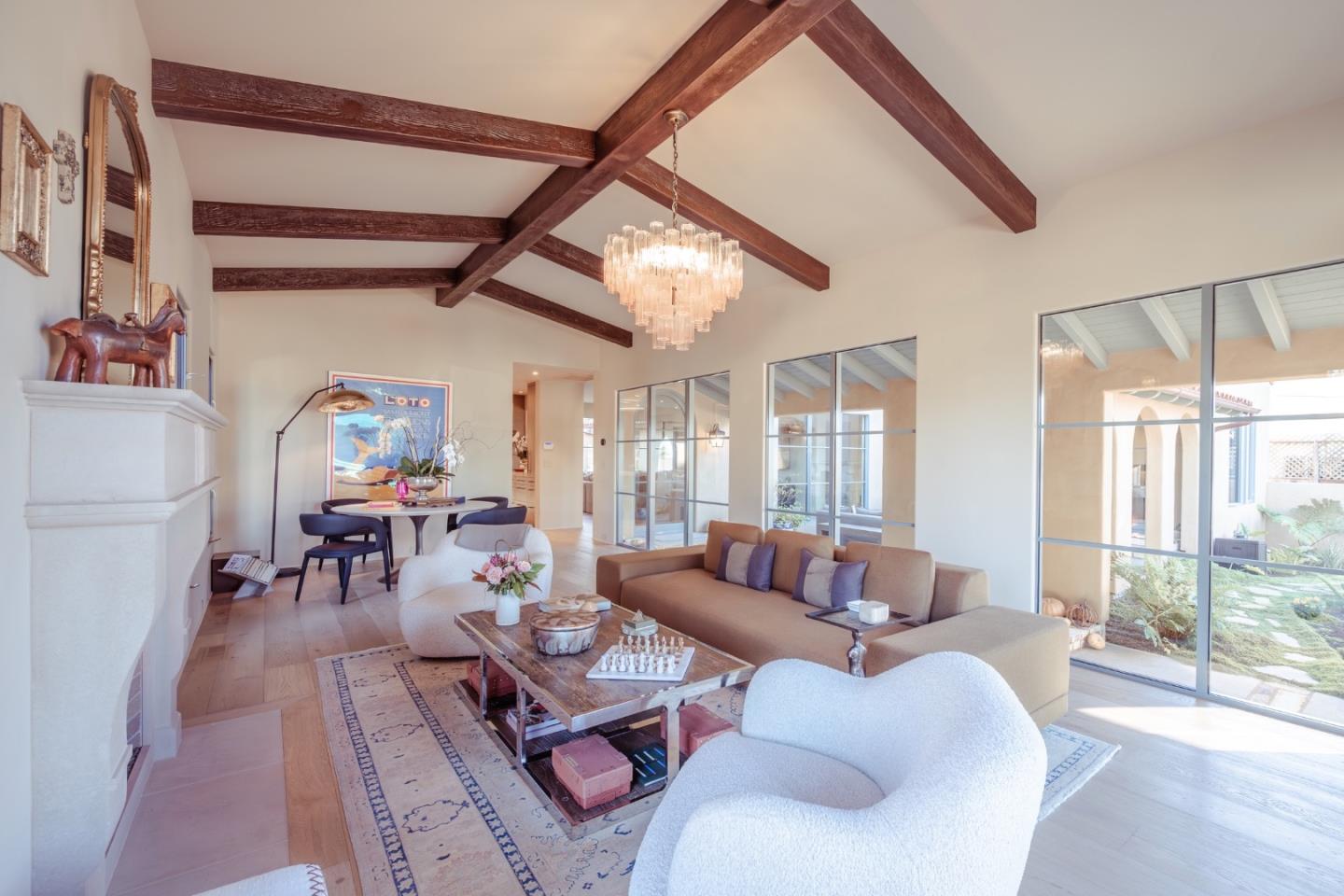 Detail Gallery Image 14 of 34 For 1014 Broncho Rd, Pebble Beach,  CA 93953 - 3 Beds | 3 Baths