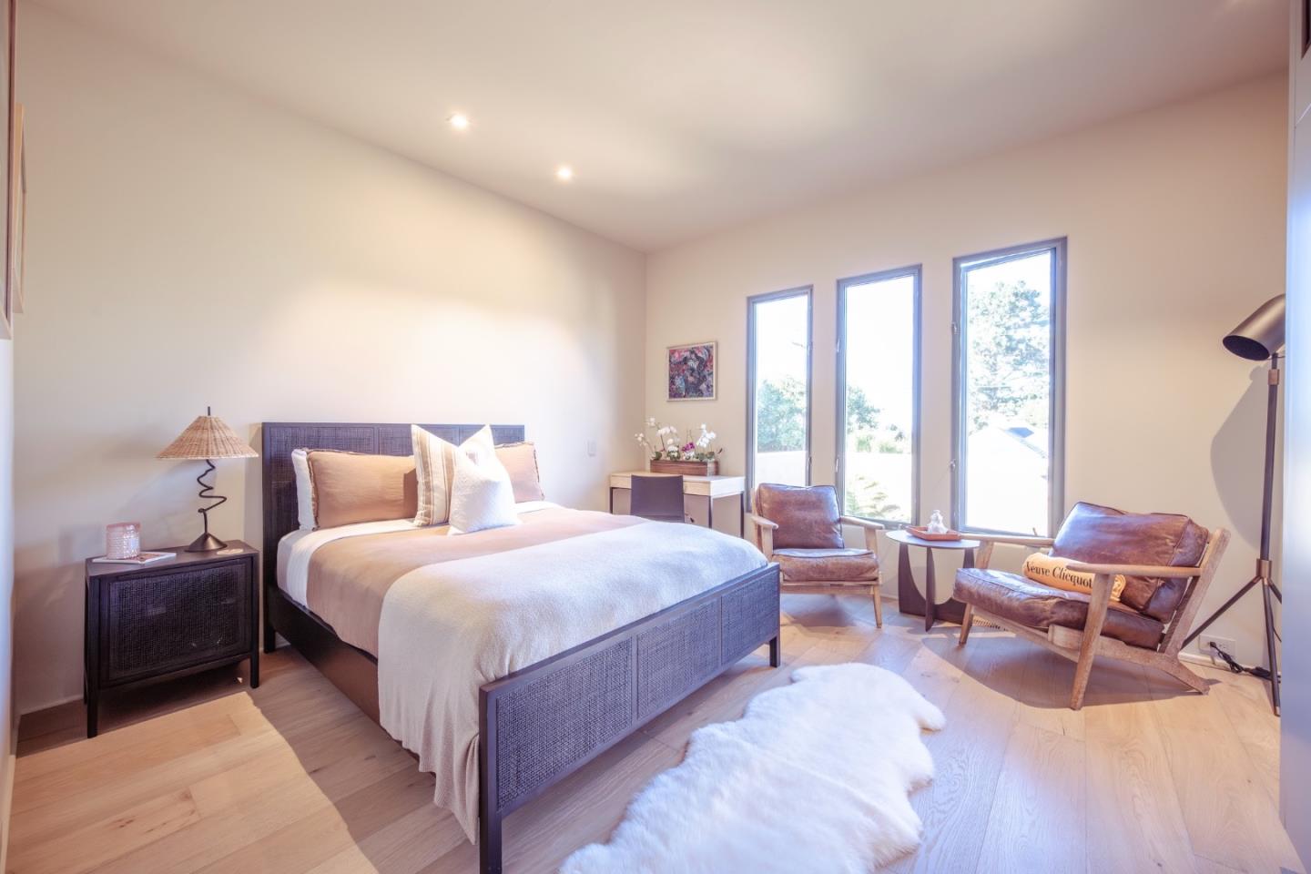 Detail Gallery Image 30 of 34 For 1014 Broncho Rd, Pebble Beach,  CA 93953 - 3 Beds | 3 Baths