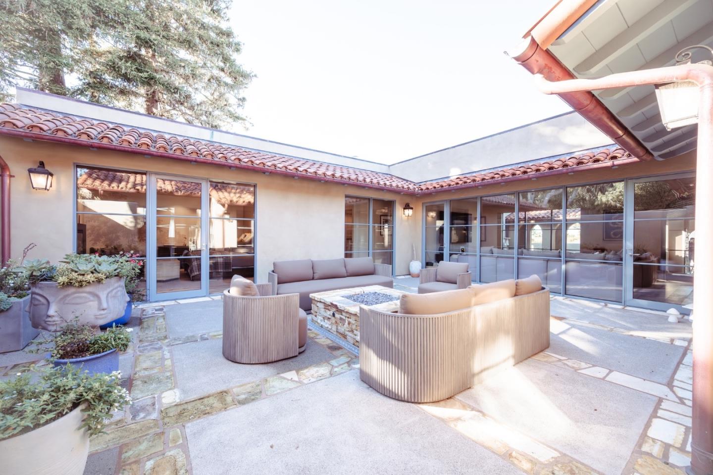 Detail Gallery Image 33 of 34 For 1014 Broncho Rd, Pebble Beach,  CA 93953 - 3 Beds | 3 Baths