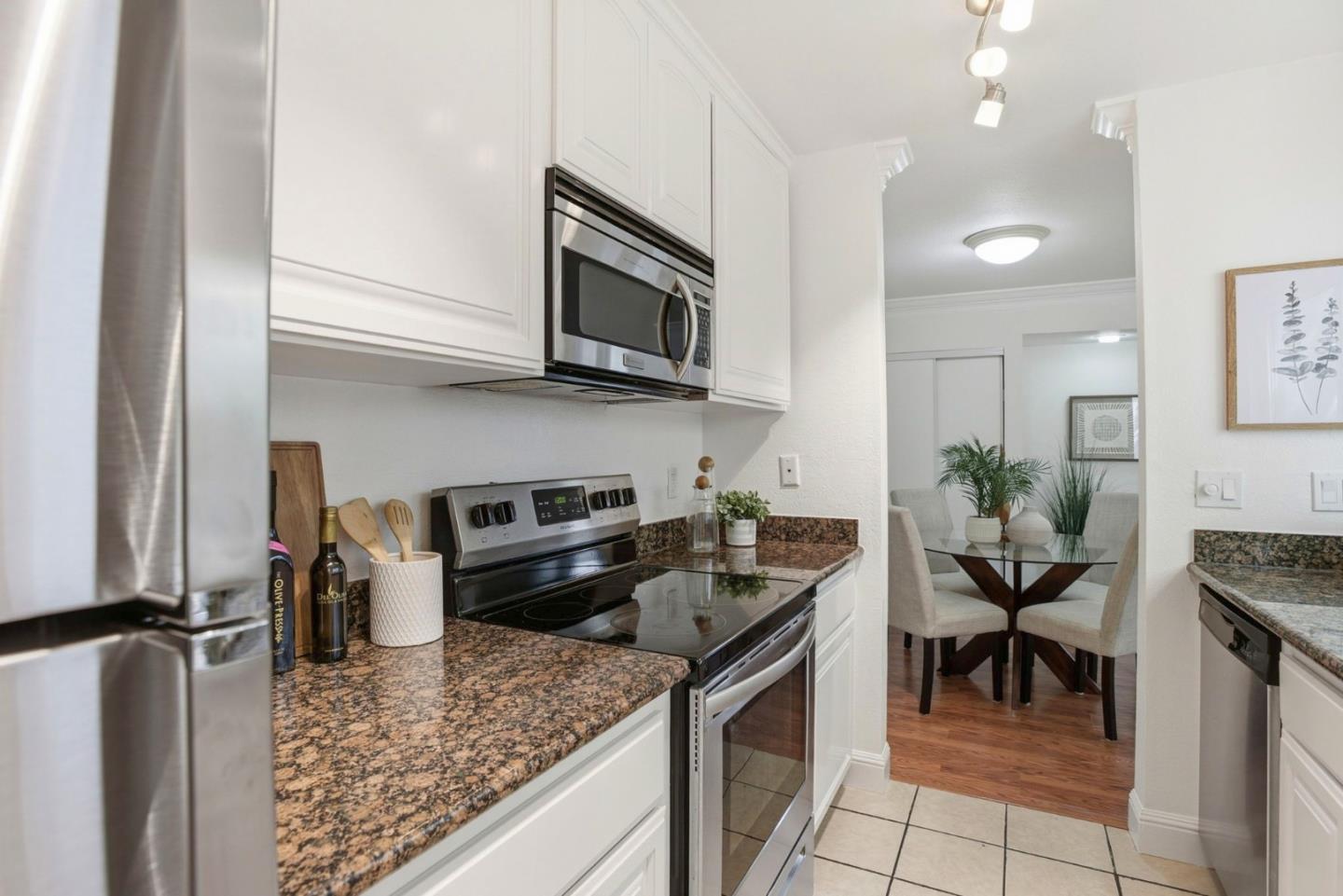 Detail Gallery Image 10 of 41 For 1919 Alameda De Las Pulgas #75,  San Mateo,  CA 94403 - 1 Beds | 1 Baths