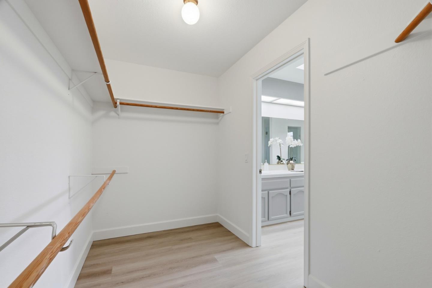 Detail Gallery Image 34 of 56 For 939 Bimmerle Pl, San Jose,  CA 95123 - 4 Beds | 2/1 Baths