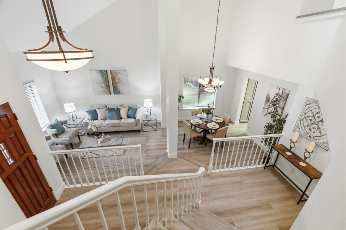 Detail Gallery Image 8 of 56 For 939 Bimmerle Pl, San Jose,  CA 95123 - 4 Beds | 2/1 Baths