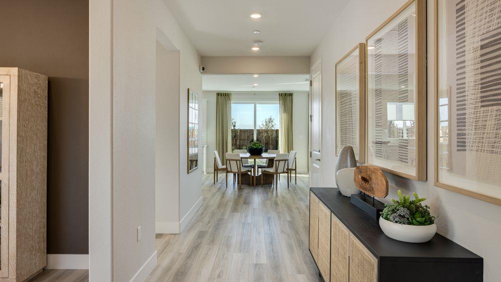 Detail Gallery Image 19 of 26 For 3238 Oak Trail Dr, Manteca,  CA 95337 - 3 Beds | 2/1 Baths