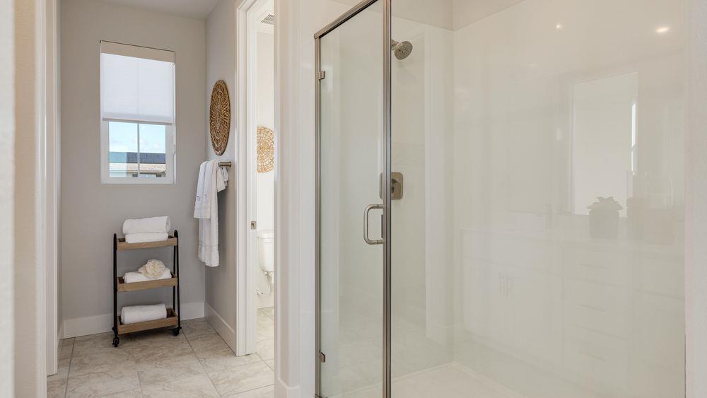 Detail Gallery Image 9 of 26 For 3238 Oak Trail Dr, Manteca,  CA 95337 - 3 Beds | 2/1 Baths