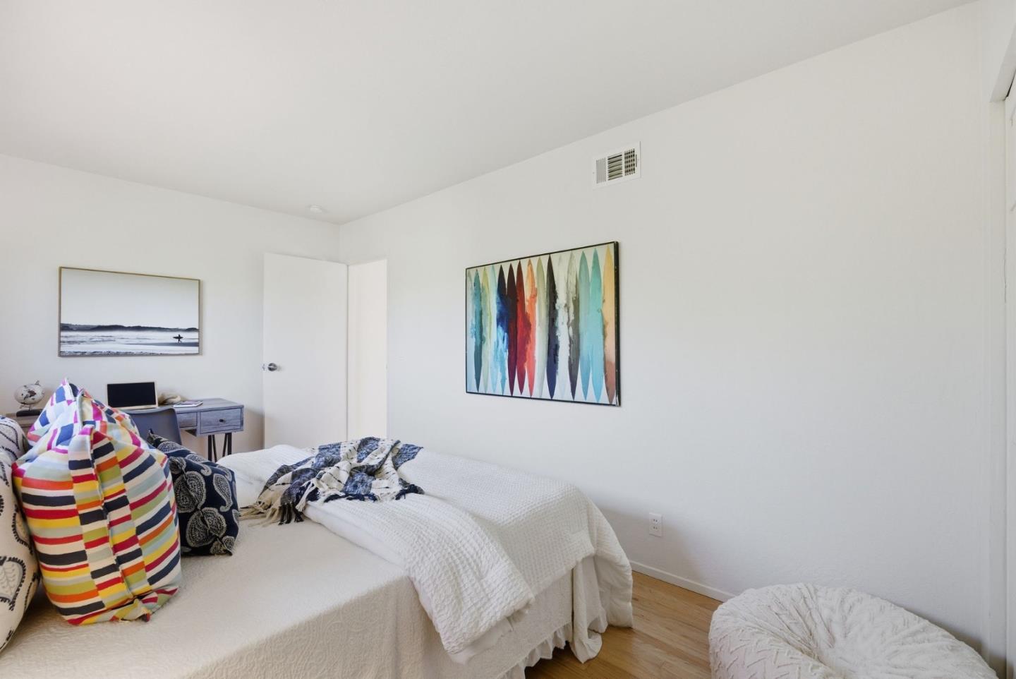 Detail Gallery Image 29 of 43 For 1004 Rubis Dr, Sunnyvale,  CA 94087 - 6 Beds | 3 Baths