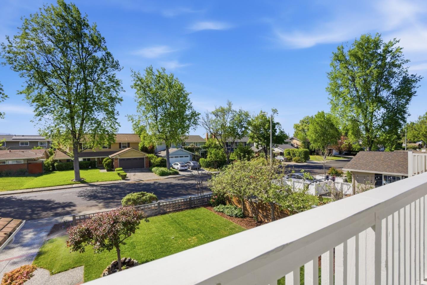 Detail Gallery Image 36 of 43 For 1004 Rubis Dr, Sunnyvale,  CA 94087 - 6 Beds | 3 Baths