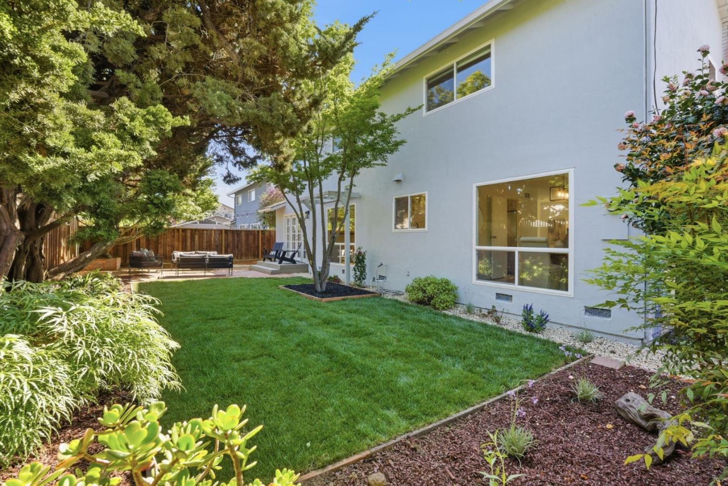 Detail Gallery Image 43 of 43 For 1004 Rubis Dr, Sunnyvale,  CA 94087 - 6 Beds | 3 Baths