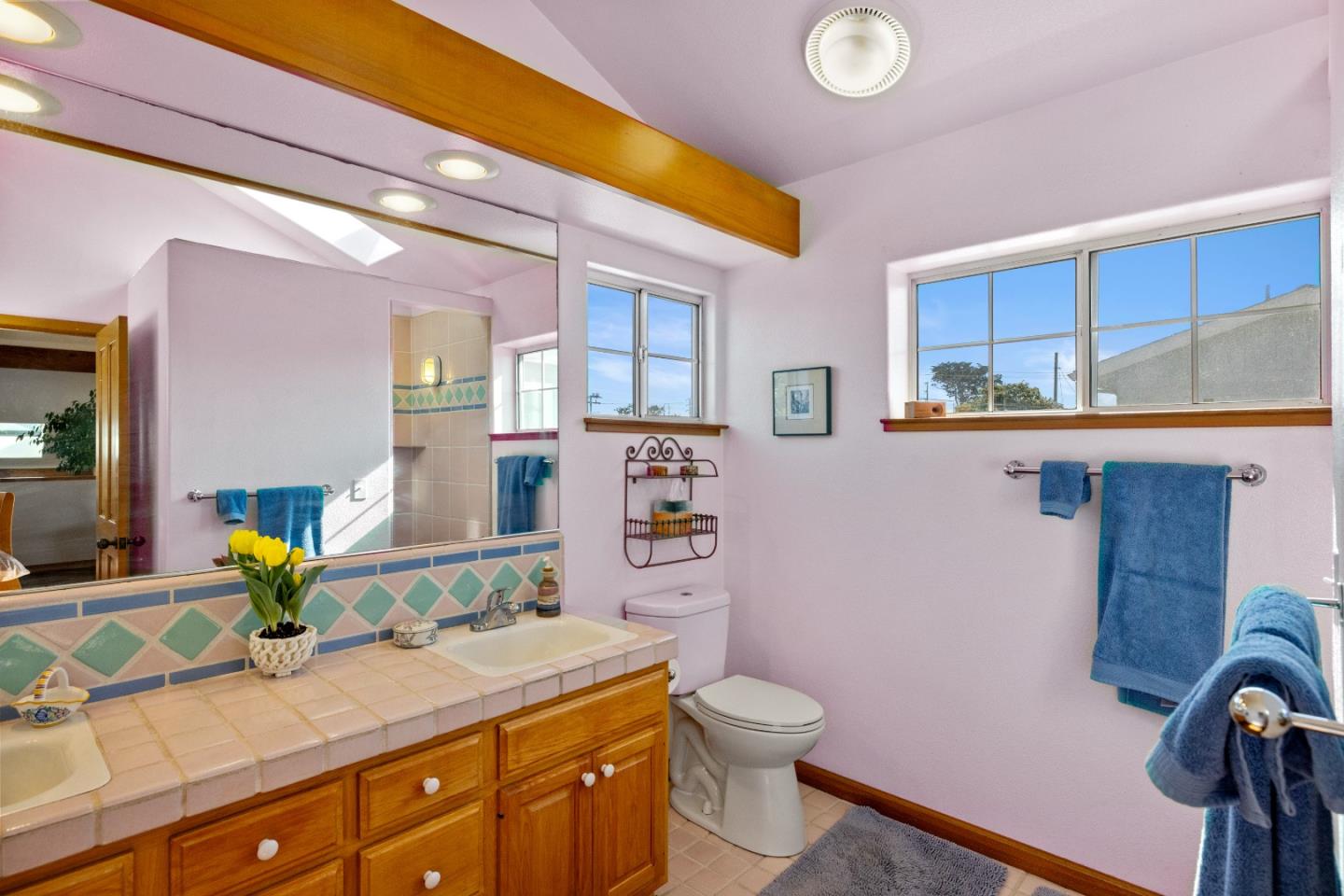 Detail Gallery Image 27 of 54 For 521 Hannon Ave, Monterey,  CA 93940 - 3 Beds | 2 Baths