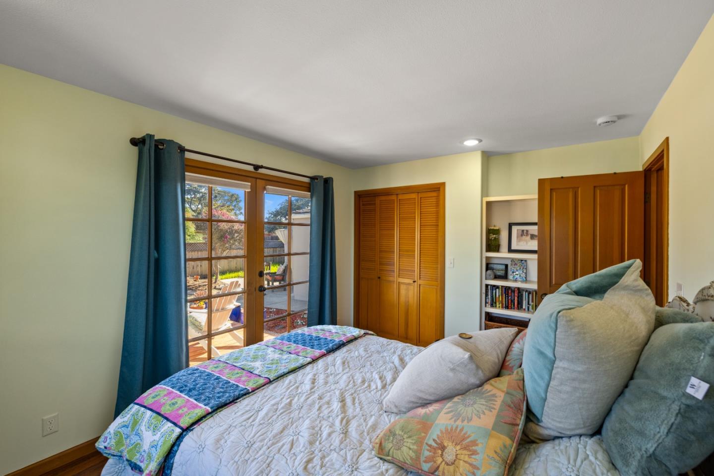 Detail Gallery Image 31 of 54 For 521 Hannon Ave, Monterey,  CA 93940 - 3 Beds | 2 Baths