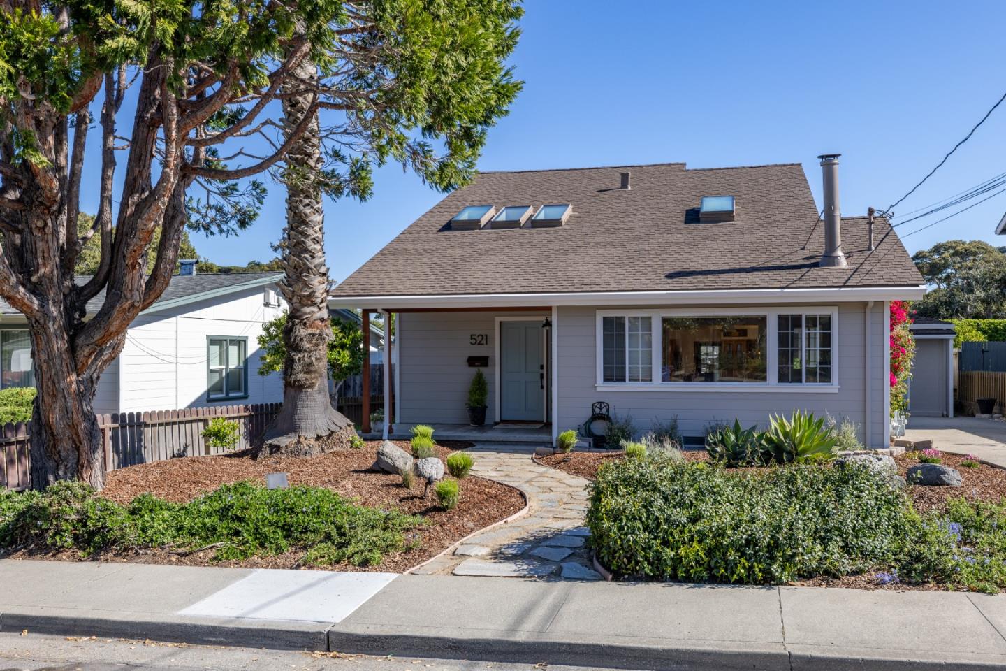 Detail Gallery Image 51 of 54 For 521 Hannon Ave, Monterey,  CA 93940 - 3 Beds | 2 Baths