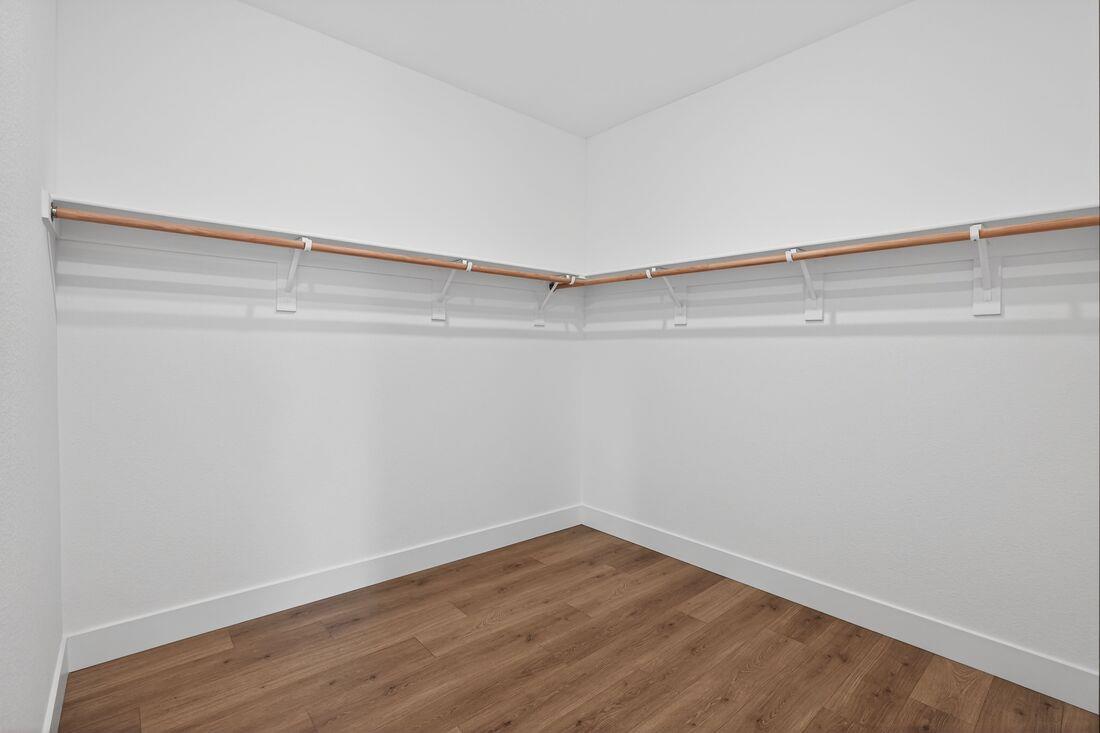 Detail Gallery Image 10 of 21 For 197 Golden Gate Ln, Vacaville,  CA 95687 - 4 Beds | 3 Baths