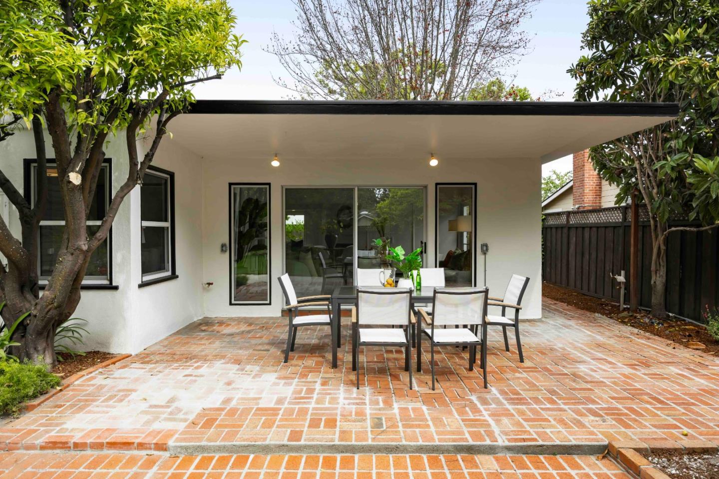 Detail Gallery Image 17 of 23 For 2819 Carson St, Redwood City,  CA 94061 - 4 Beds | 3 Baths