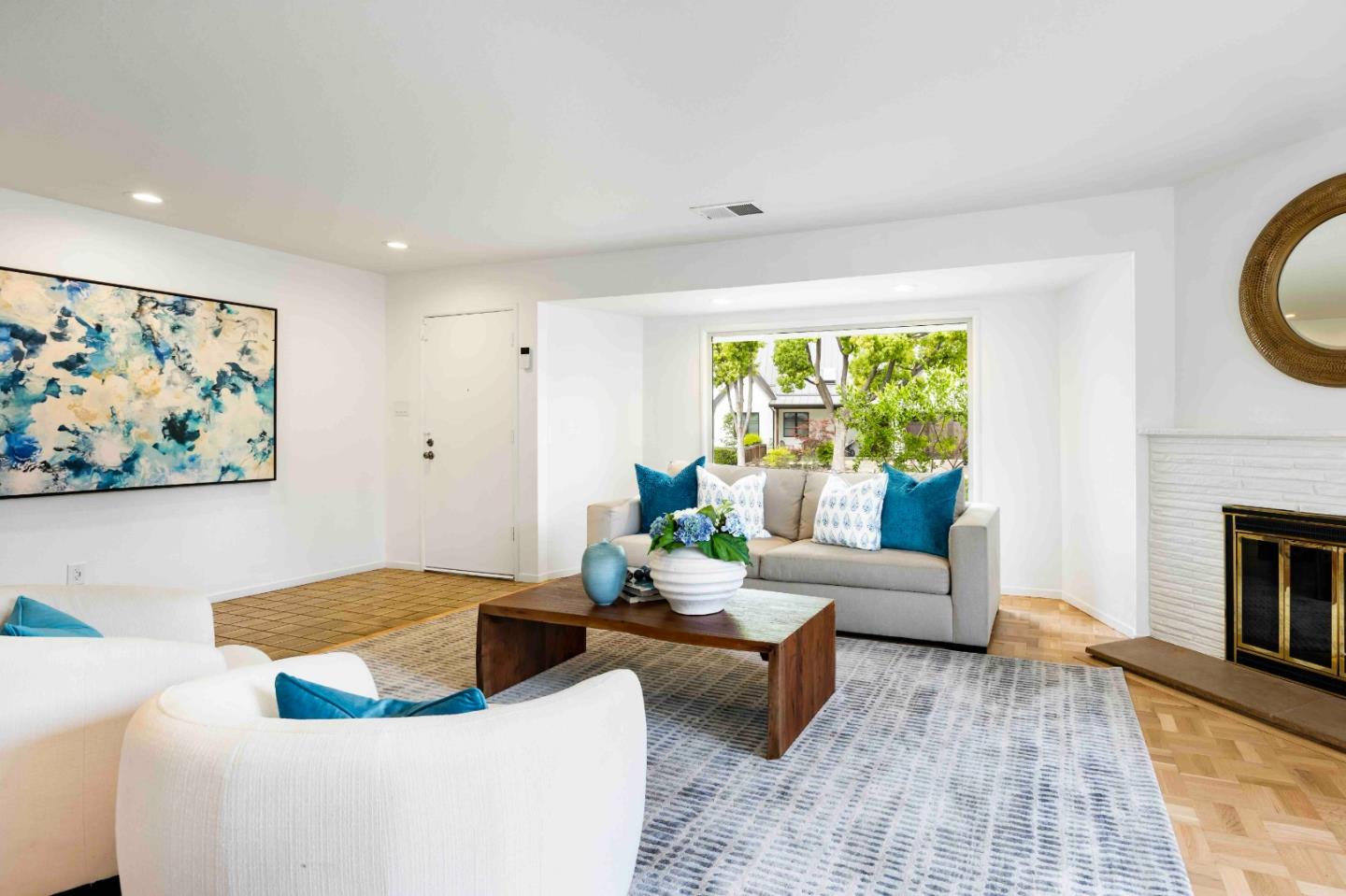 Detail Gallery Image 3 of 23 For 2819 Carson St, Redwood City,  CA 94061 - 4 Beds | 3 Baths