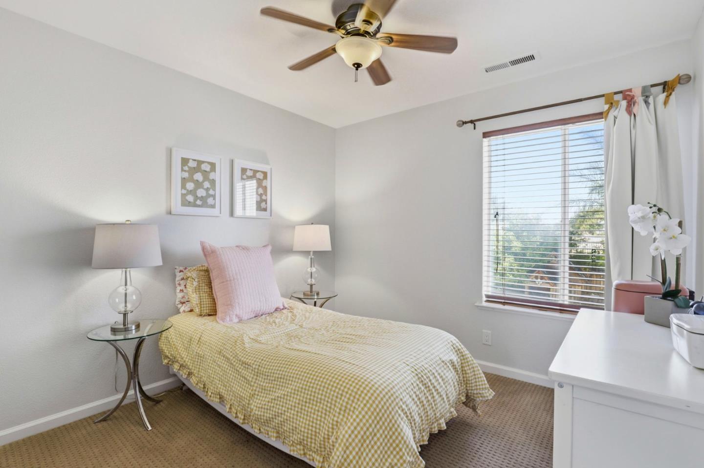 Detail Gallery Image 27 of 48 For 9610 Eagle View, Gilroy,  CA 95020 - 5 Beds | 2/1 Baths