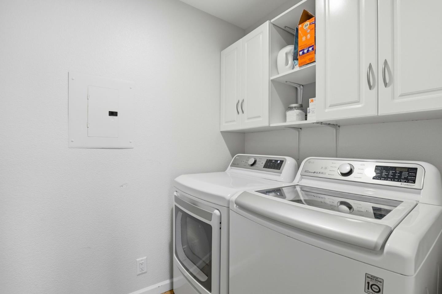 Detail Gallery Image 34 of 48 For 9610 Eagle View, Gilroy,  CA 95020 - 5 Beds | 2/1 Baths