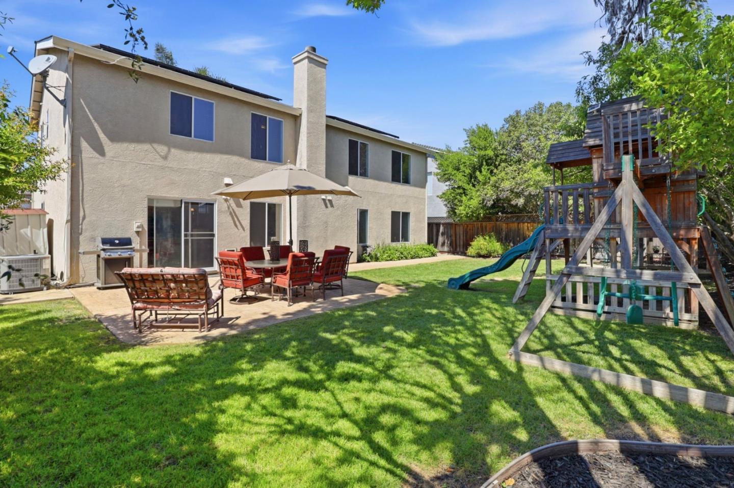 Detail Gallery Image 35 of 48 For 9610 Eagle View, Gilroy,  CA 95020 - 5 Beds | 2/1 Baths