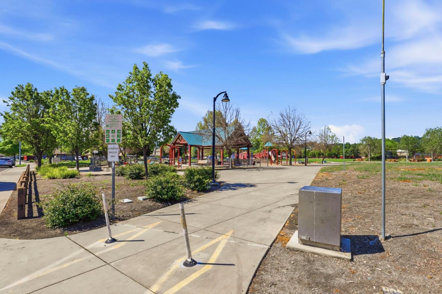 Detail Gallery Image 41 of 48 For 9610 Eagle View, Gilroy,  CA 95020 - 5 Beds | 2/1 Baths