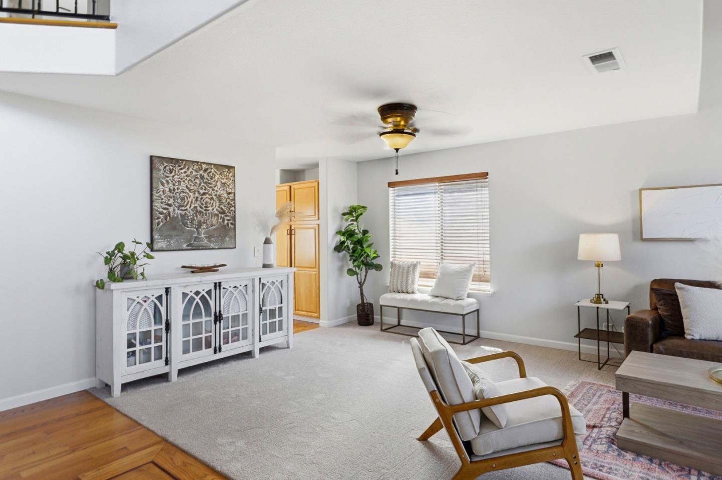 Detail Gallery Image 5 of 48 For 9610 Eagle View, Gilroy,  CA 95020 - 5 Beds | 2/1 Baths