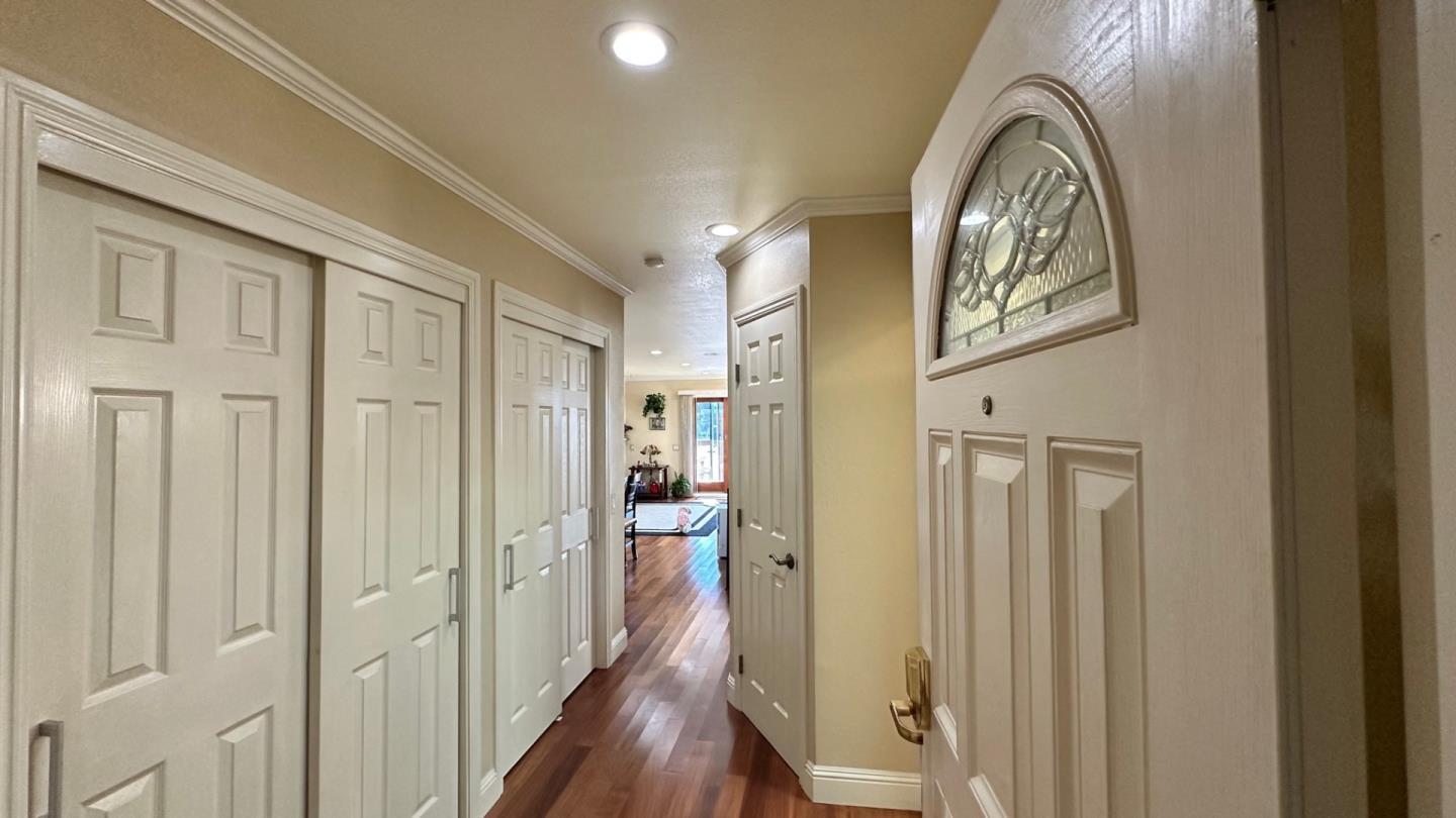 Detail Gallery Image 3 of 17 For Address Not Disclosed, Pacifica,  CA 94044 - 1 Beds | 1 Baths