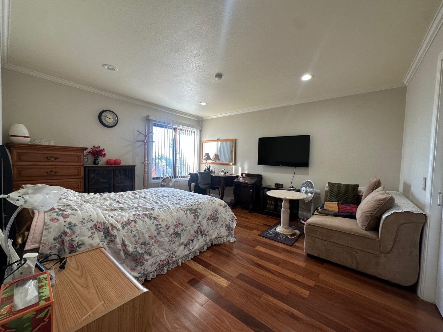 Detail Gallery Image 7 of 17 For Address Not Disclosed, Pacifica,  CA 94044 - 1 Beds | 1 Baths