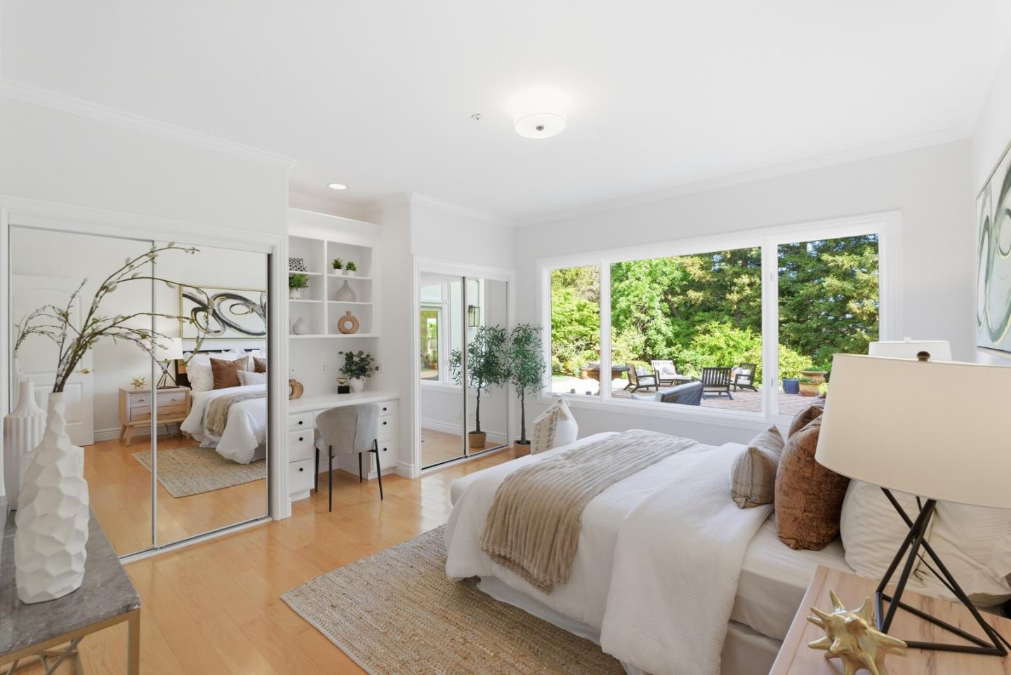 Detail Gallery Image 32 of 39 For 40 Kataoka Ct, Redwood City,  CA 94062 - 5 Beds | 5/1 Baths