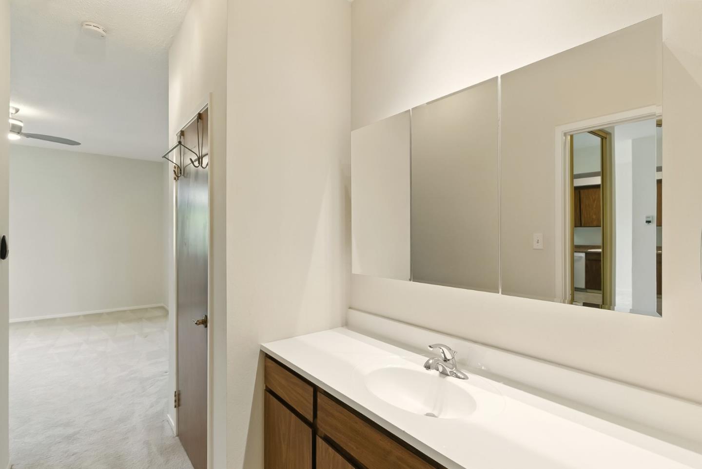 Photo #21: ML82041720 Listing: Photo #21