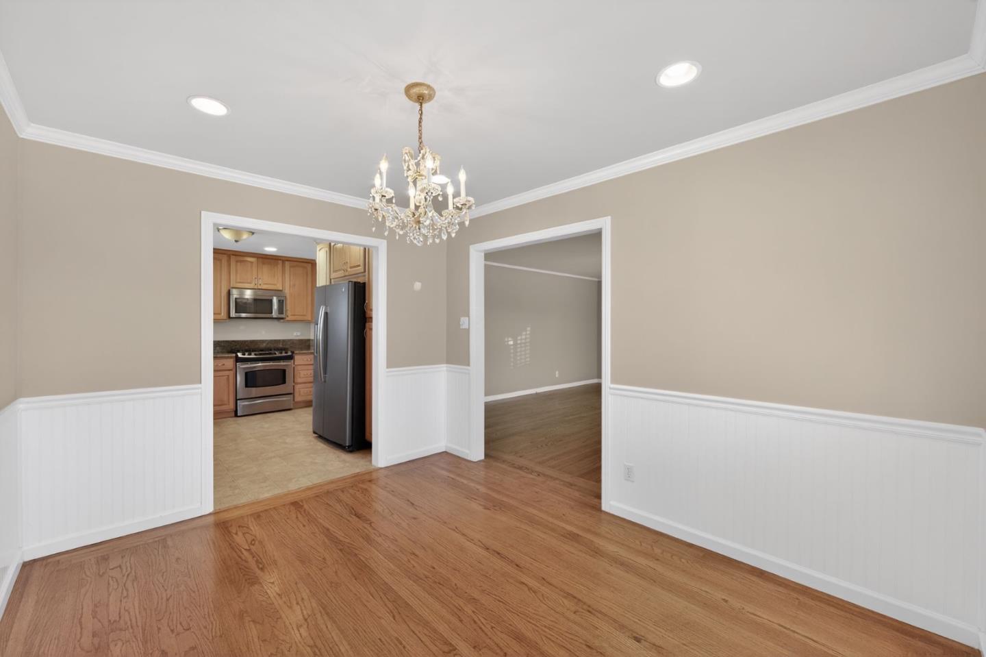 Detail Gallery Image 6 of 27 For 750 Magnolia Ave, San Bruno,  CA 94066 - 3 Beds | 1 Baths