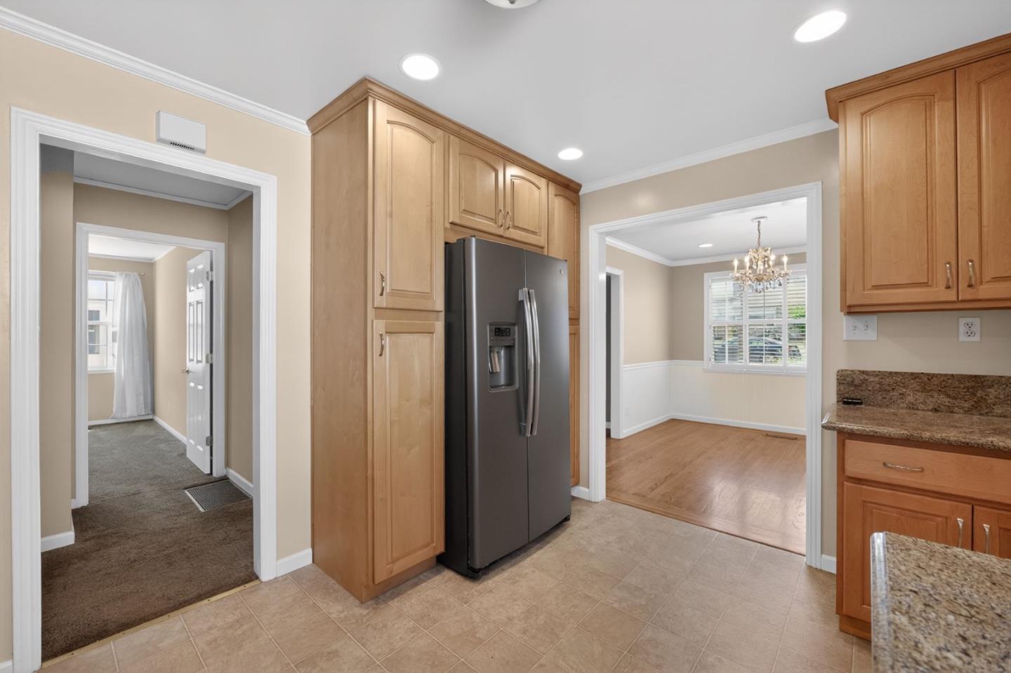 Detail Gallery Image 9 of 27 For 750 Magnolia Ave, San Bruno,  CA 94066 - 3 Beds | 1 Baths