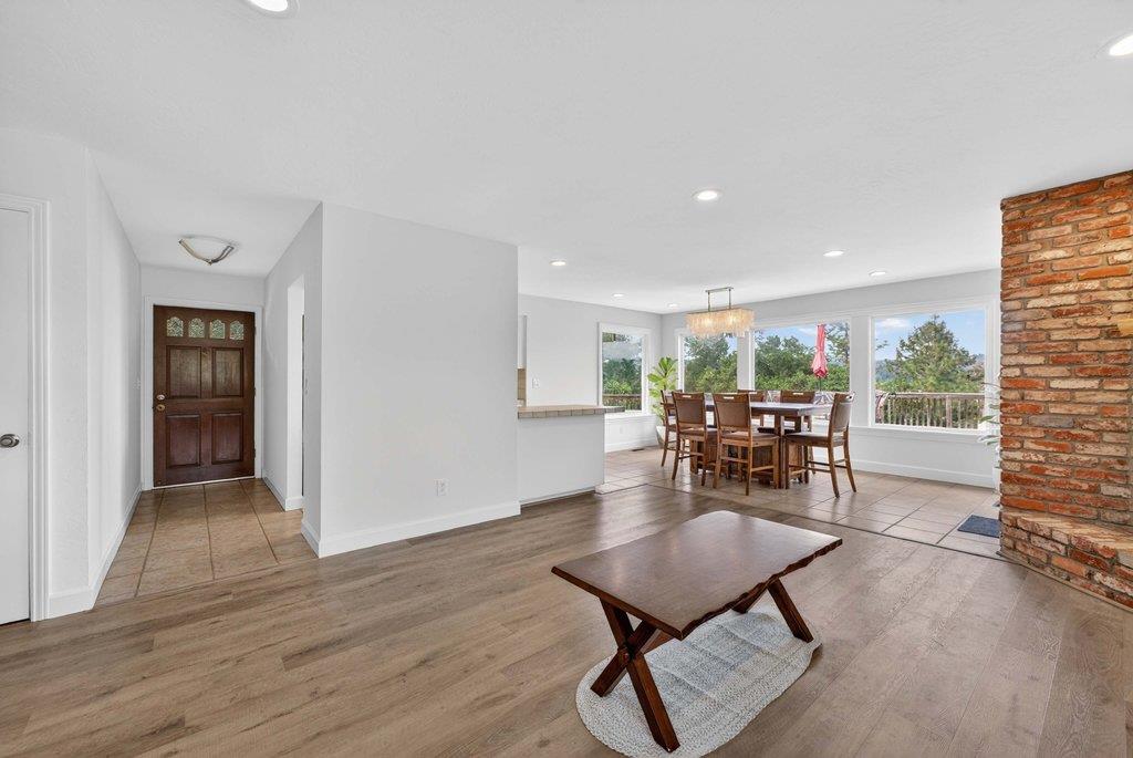 Detail Gallery Image 12 of 46 For 497 Estrella Dr, Scotts Valley,  CA 95066 - 4 Beds | 2/1 Baths