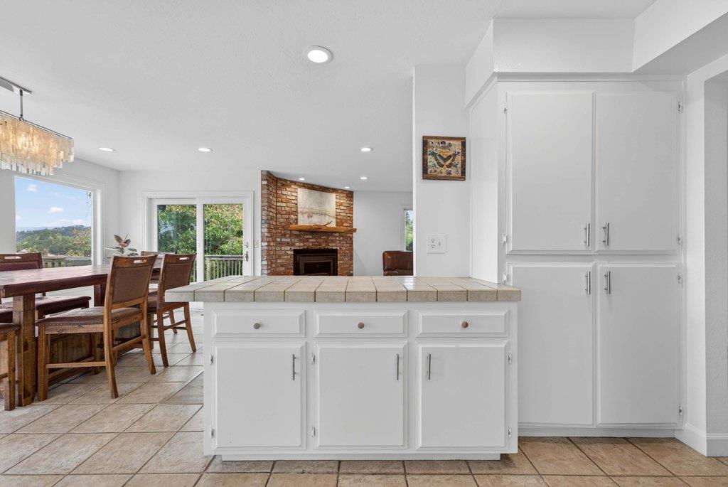 Detail Gallery Image 17 of 46 For 497 Estrella Dr, Scotts Valley,  CA 95066 - 4 Beds | 2/1 Baths