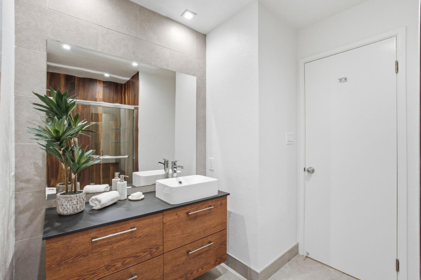 58 East Poplar Avenue UNIT 3, San Mateo, CA, 94401