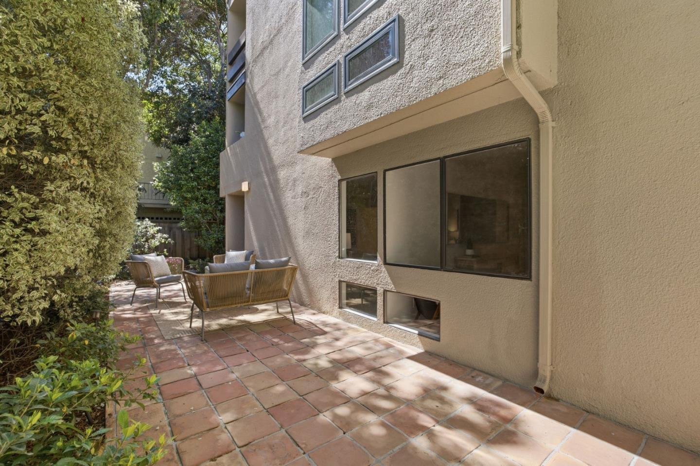 Detail Gallery Image 40 of 45 For 58 E Poplar Ave #3,  San Mateo,  CA 94401 - 2 Beds | 2 Baths